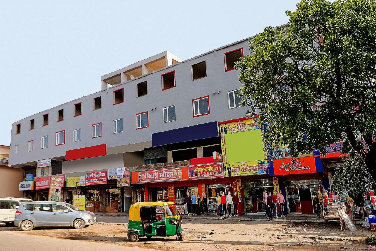 Oyo 43024联排别墅 Bhiwadi 外观 照片